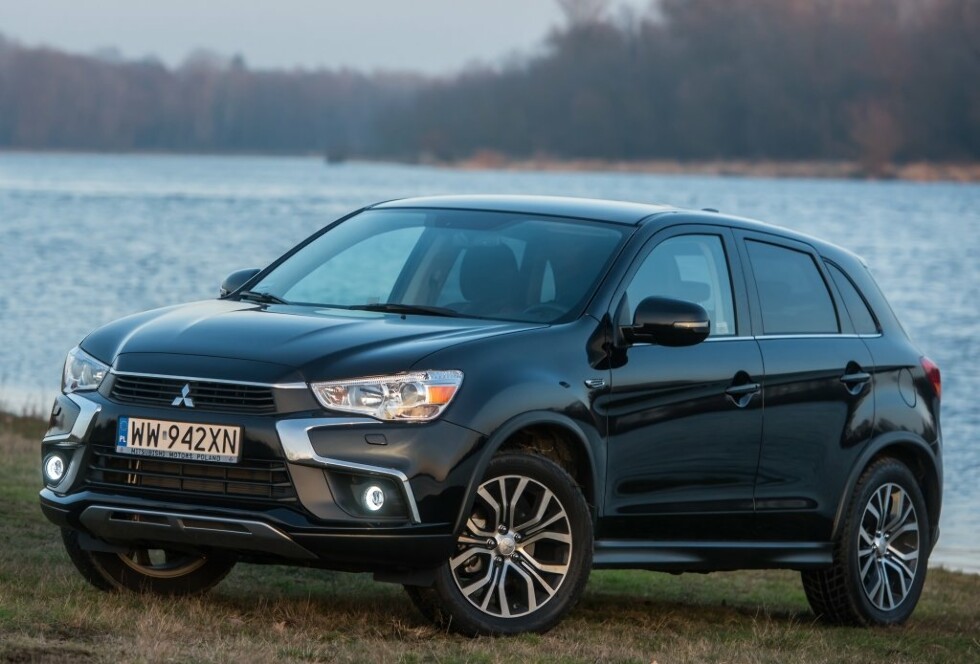 Коврики текстильные "Классик" для Mitsubishi ASX I (suv) 2017 - 2020, темно-серые, 4шт.